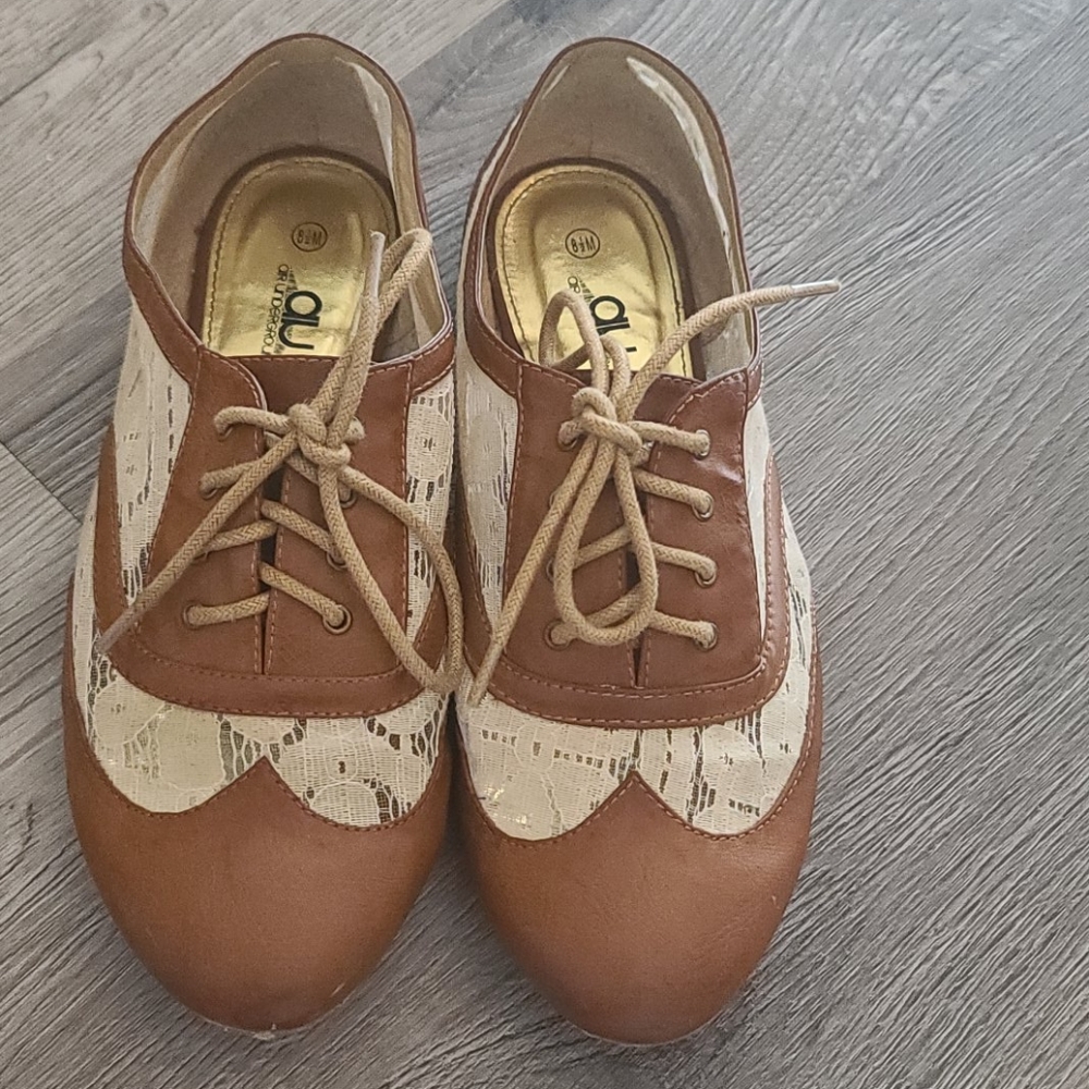 Leather and lace flats